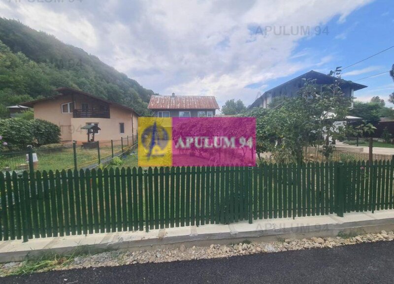 Casa de vanzare in Poiana Campina